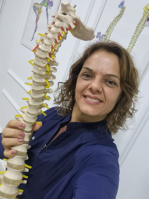 Quiropraxista Jusy Agnes Santana Segarra Maegaki
